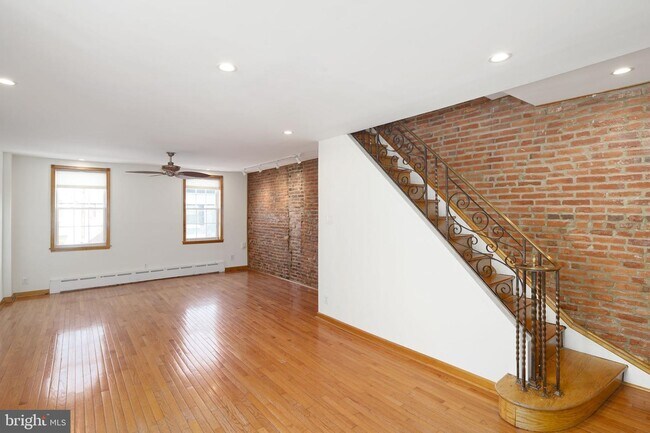 Foto del edificio - 1214 Moore St