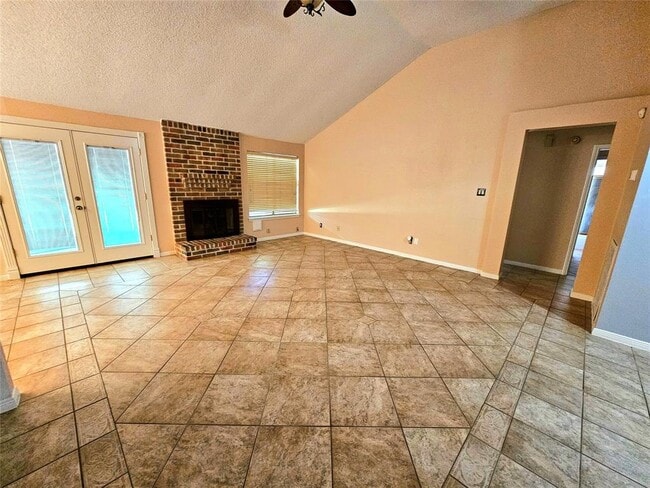 Building Photo - 12110 Hedgedown Dr
