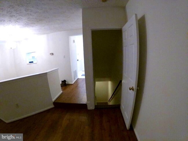 Foto del edificio - 2804 Pin Oak Ln