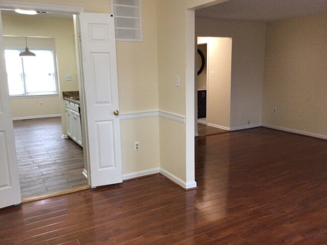 Building Photo - 2863 Coors Park Ct