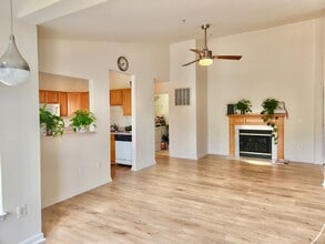 Building Photo - 7505 J Calderon Ct