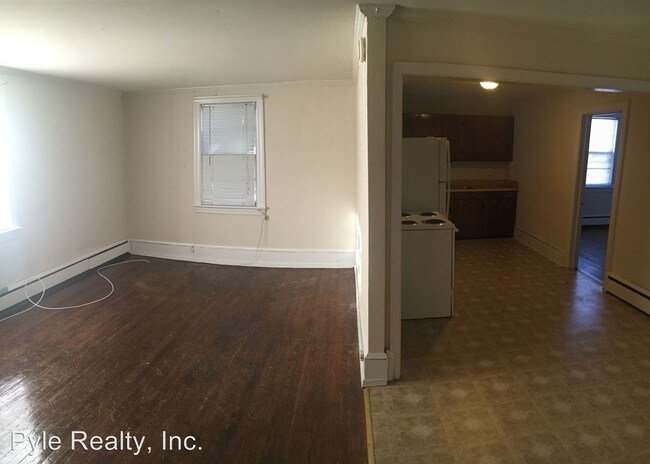 Building Photo - 315 33rd St