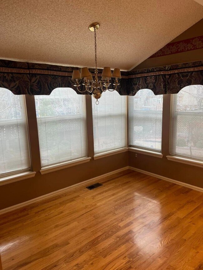 Foto del edificio - Townhome in Highlands Ranch- Low maintenan...