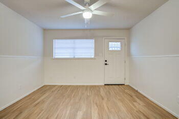 Building Photo - 226 Hickory St