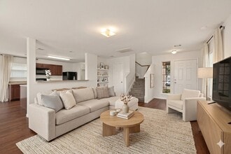 Building Photo - 726 Horseshoe Springs Ln