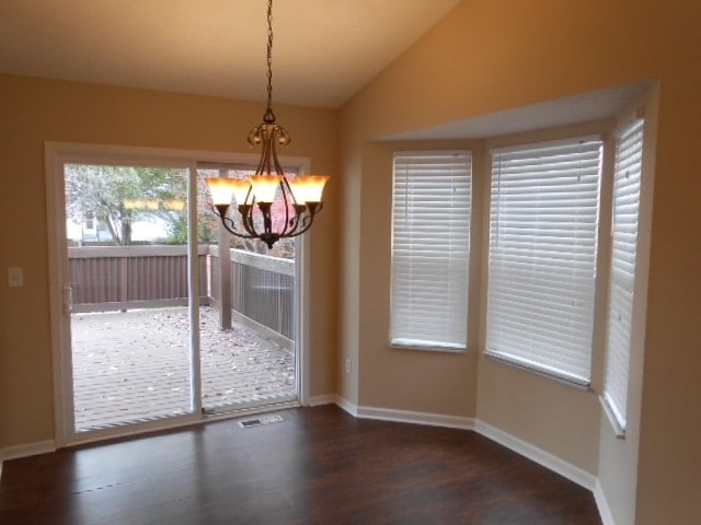 Building Photo - 6693 Jennyann Way