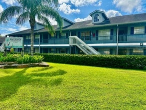Building Photo - 313 Dirksen Dr
