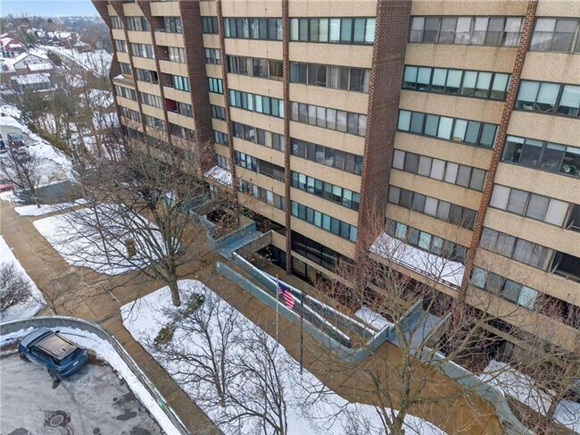Foto del edificio - 750 Washington Rd