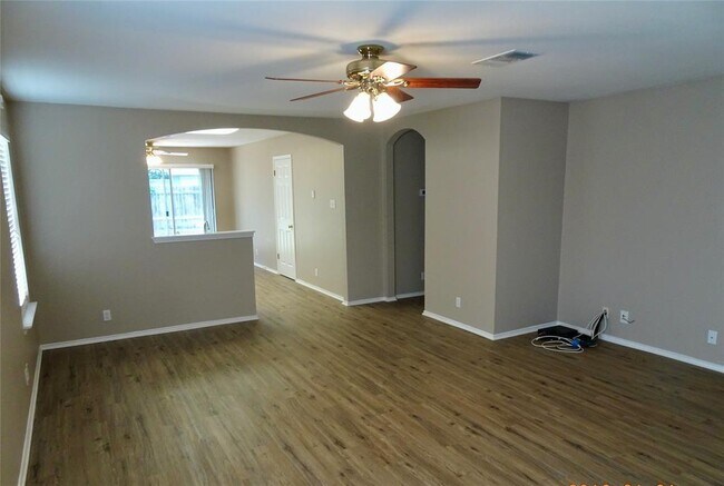 Foto del edificio - 736 Blair Ave