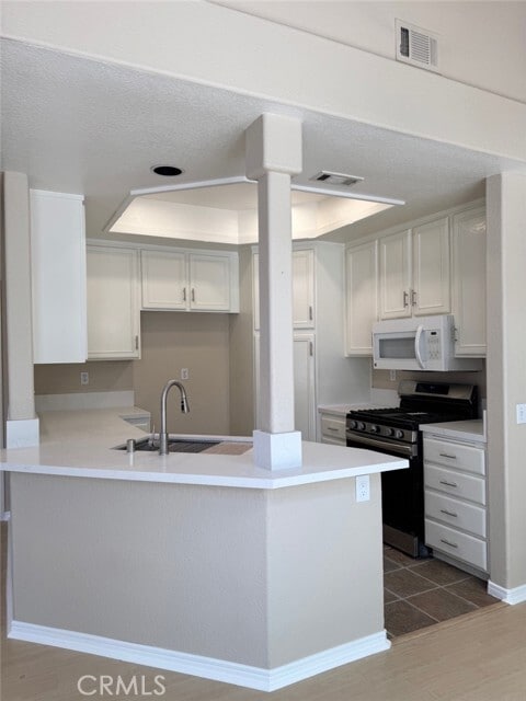 Building Photo - 8 Pinyon Jay Ln