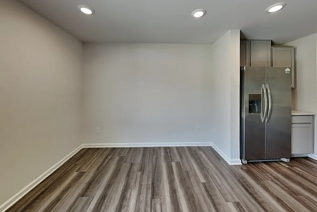 Building Photo - 2522 Brunson Ct