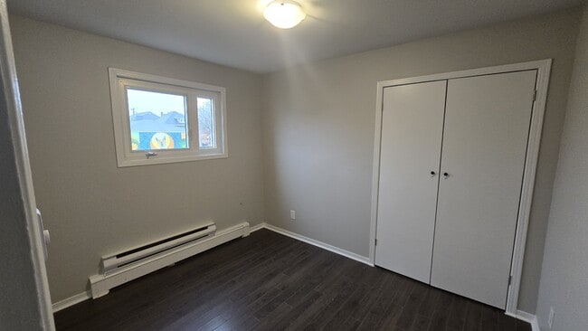 Building Photo - 265 High St