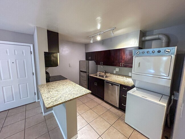 Foto del edificio - 1015 SW 9th St