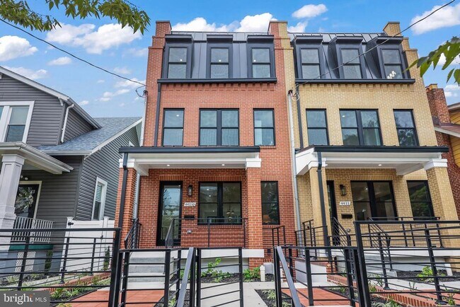 Building Photo - 4411 Illinois Ave NW