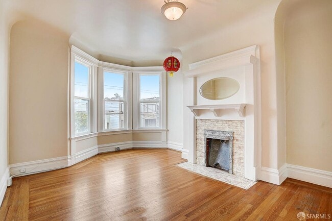 Building Photo - 1342 11th Ave