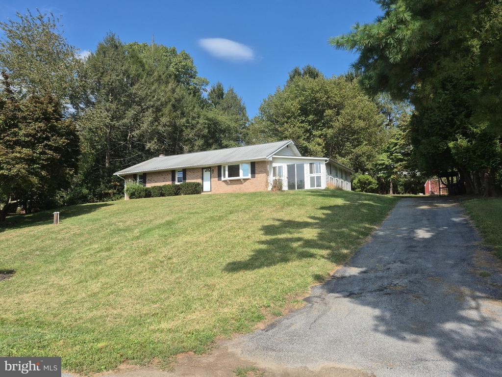 Primary Photo - 1700 Lenni Dr