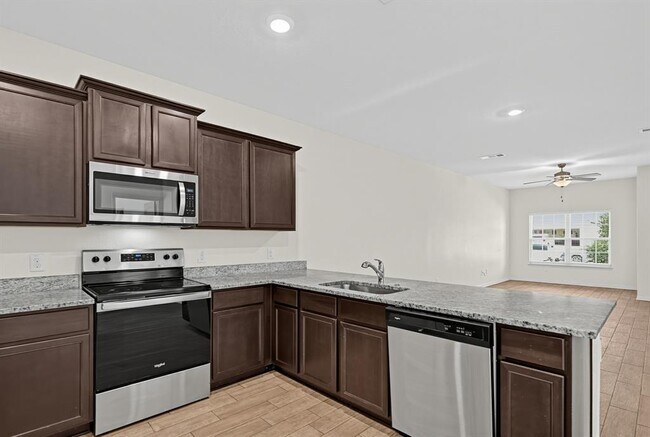 Building Photo - 172 Allington Cir