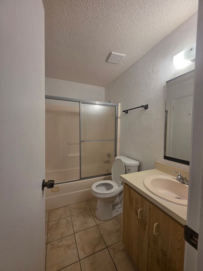 Foto del edificio - 1 Bedroom 1 Bath ** LIMITED TIME SPECIAL **