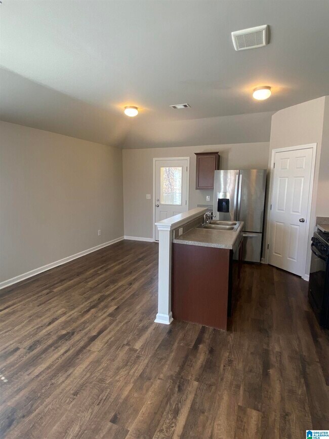 Foto del edificio - 9141 Cotton Field Cir