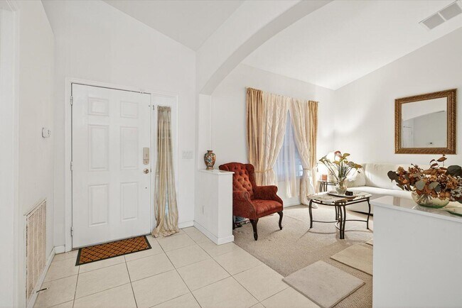 Foto del edificio - 1058 SW Locke Ave