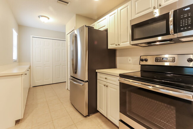Foto del edificio - 1191 Primrose Rd
