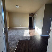 Building Photo - 3299 Lombardy Ln