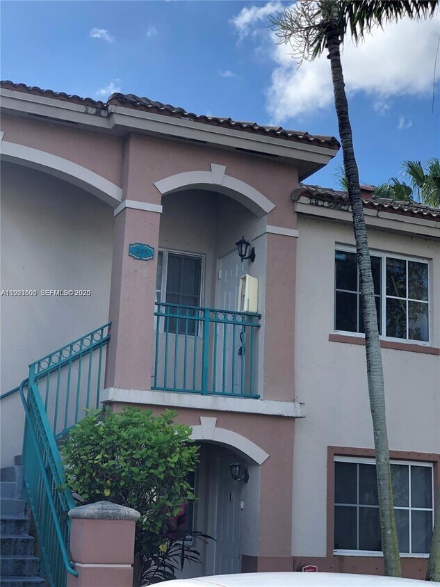 Primary Photo - 1240 SE 31st Ct