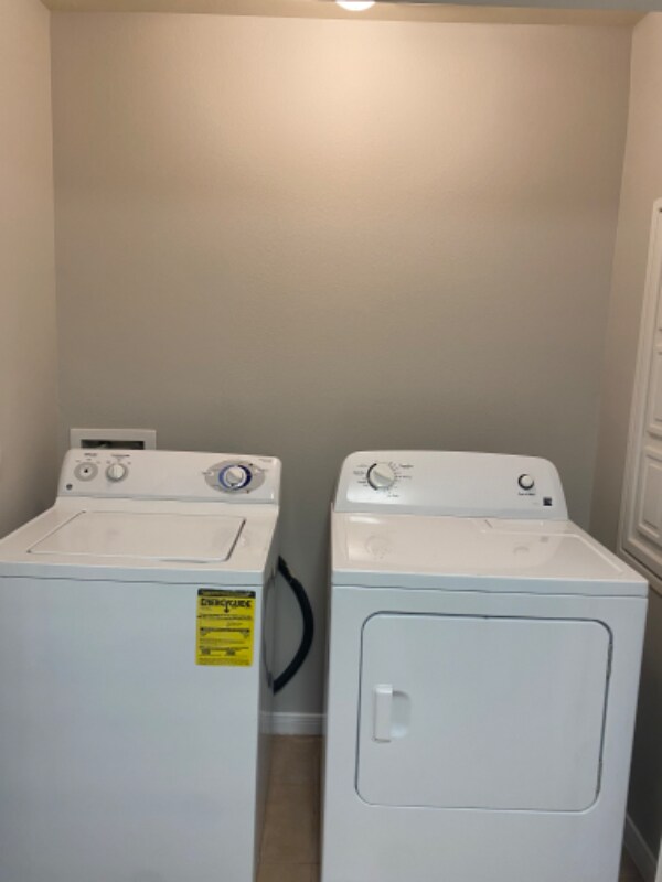 Foto del edificio - 23254 High Point St