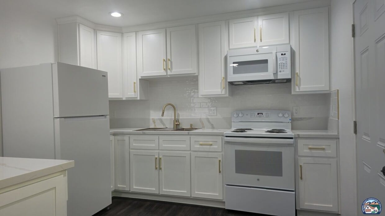 Foto principal - 696 Yucca Dr