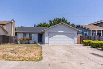 Building Photo - 404 Chaco Canyon Ct