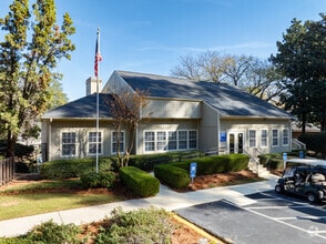 Building Photo - Aspen Pointe