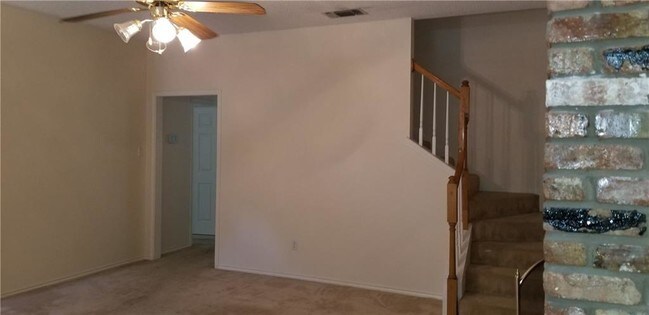 Building Photo - 2889 Inniswood Cir