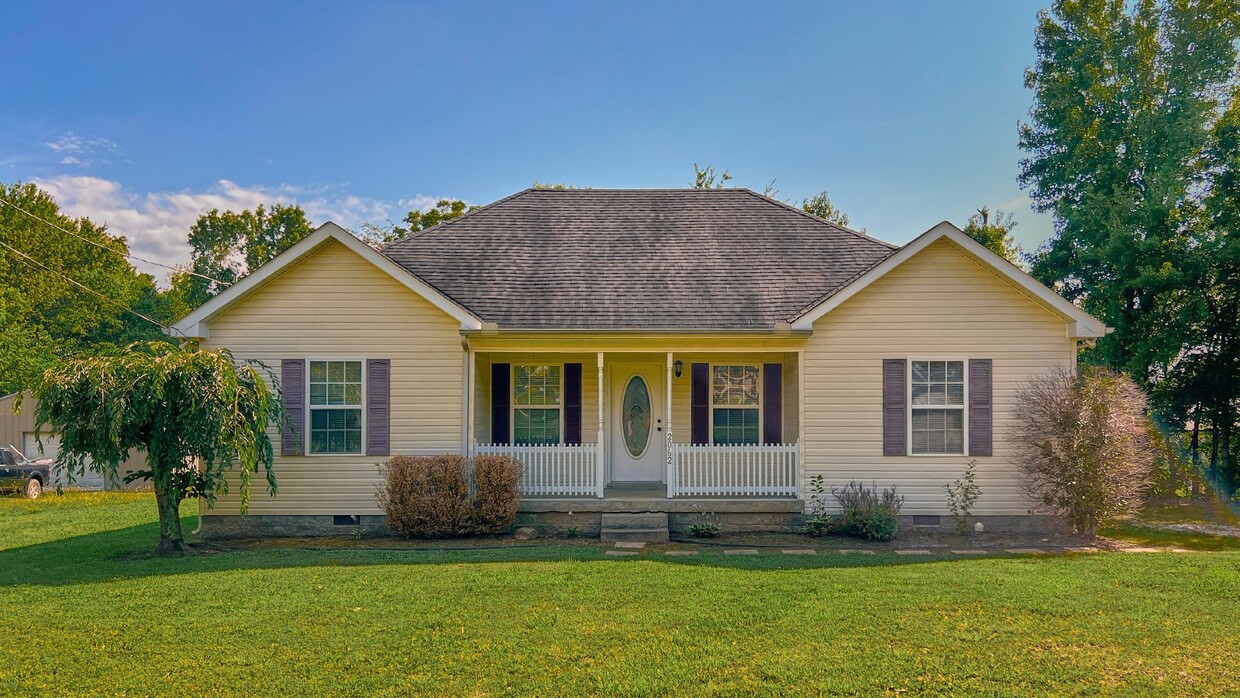 Primary Photo - Coming Soon: 3BR, 2BA house in Greenbrier ...