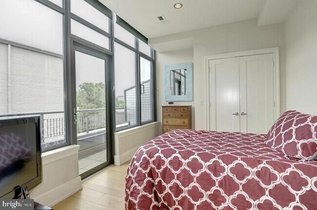 Foto del edificio - 2516 Q St NW