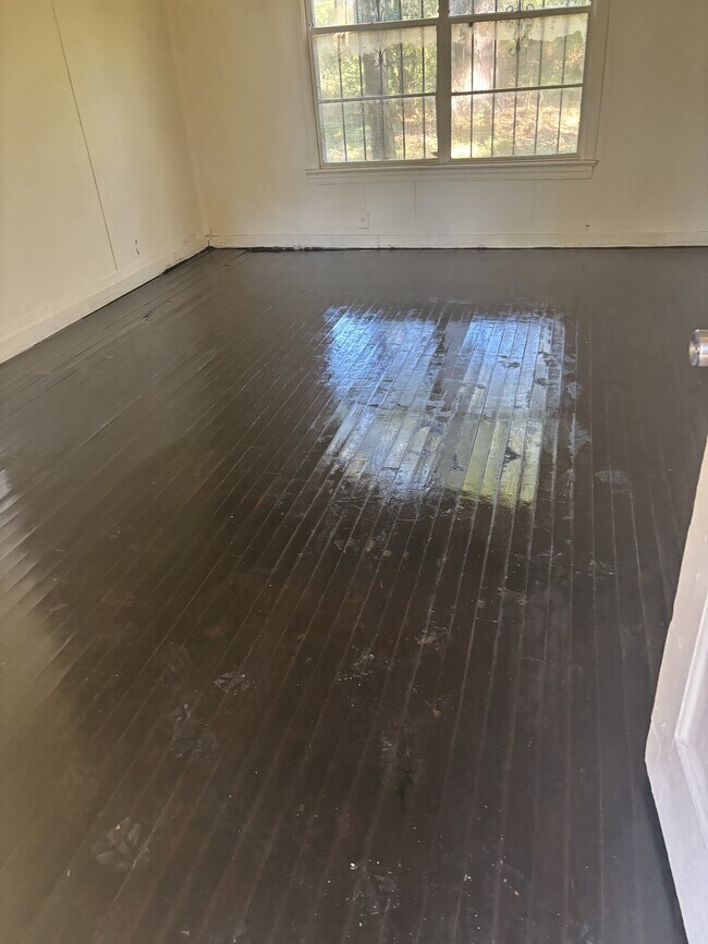 Foto del edificio - 126 Maple Ridge Dr