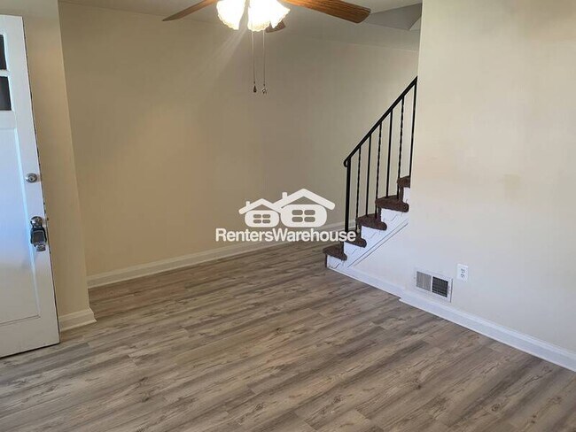 Foto del edificio - 8407 Kavanagh Rd