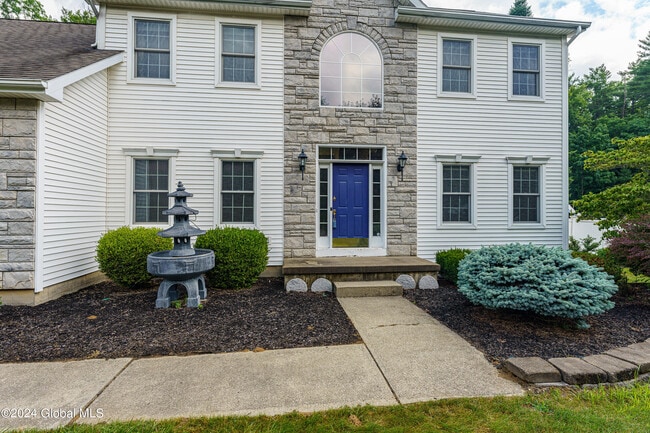Building Photo - 20 Birch Hill Rd