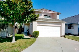 Building Photo - 2910 Liberty Dr