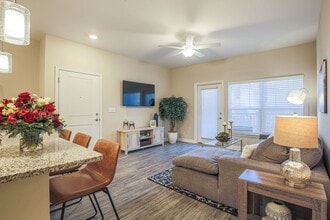 Building Photo - The Reserve at Rivington