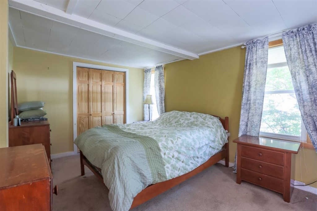 12 Pleasant View Ave, Northwood, NH 03261 House Rental in Northwood