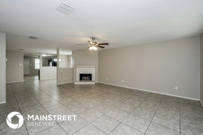Building Photo - 3908 Foxhound Ln