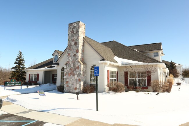 Foto del edificio - Cedarshores Apartments