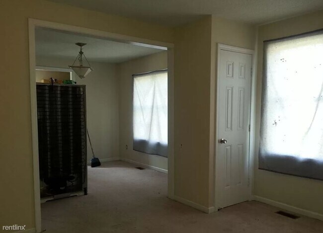 Building Photo - 2 br, 1 bath House - 24 City Line Road