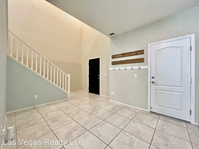 Building Photo - 4 br, 3 bath House - 10638 Blackburn Ave