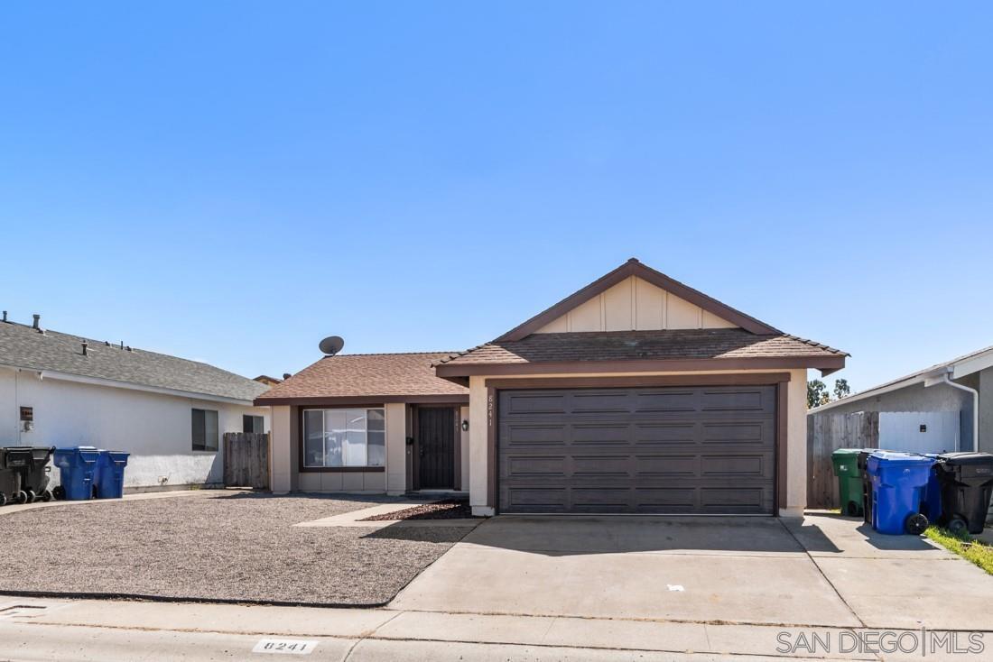 Foto principal - 8241 Elston Pl