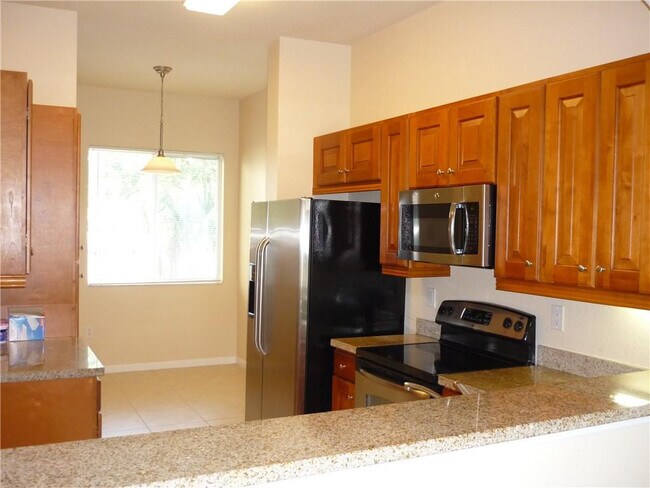 Foto del edificio - 3500 Oaks Clubhouse Dr