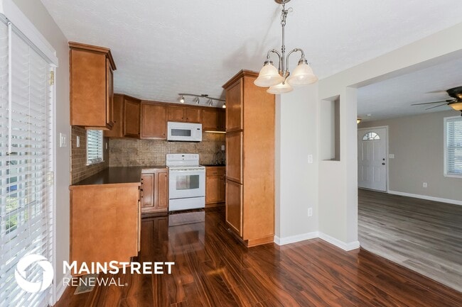 Building Photo - 8611 Montrie Ct