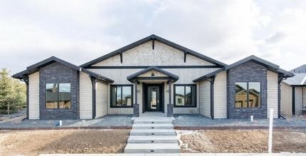 Building Photo - 446 Black Bull Trail