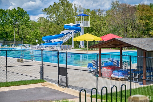 Northcreek Community Center in Montgomery Village, Maryland offers tennis, swimming and other activities to local residents.