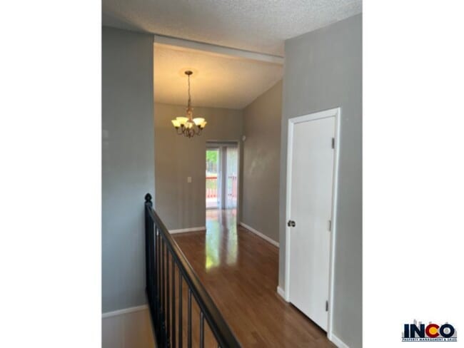 Building Photo - MOVE IN SPECIAL!!! 1/2 OFF THE 1ST MONTHS ...